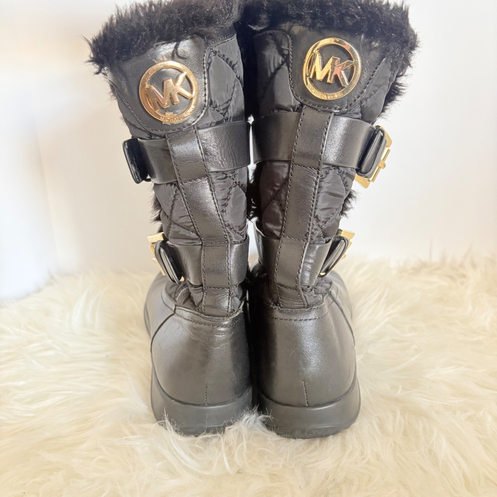 Michael Kors Black Quilted Faux Fur Trim Buckle Boots AQ13G 7M