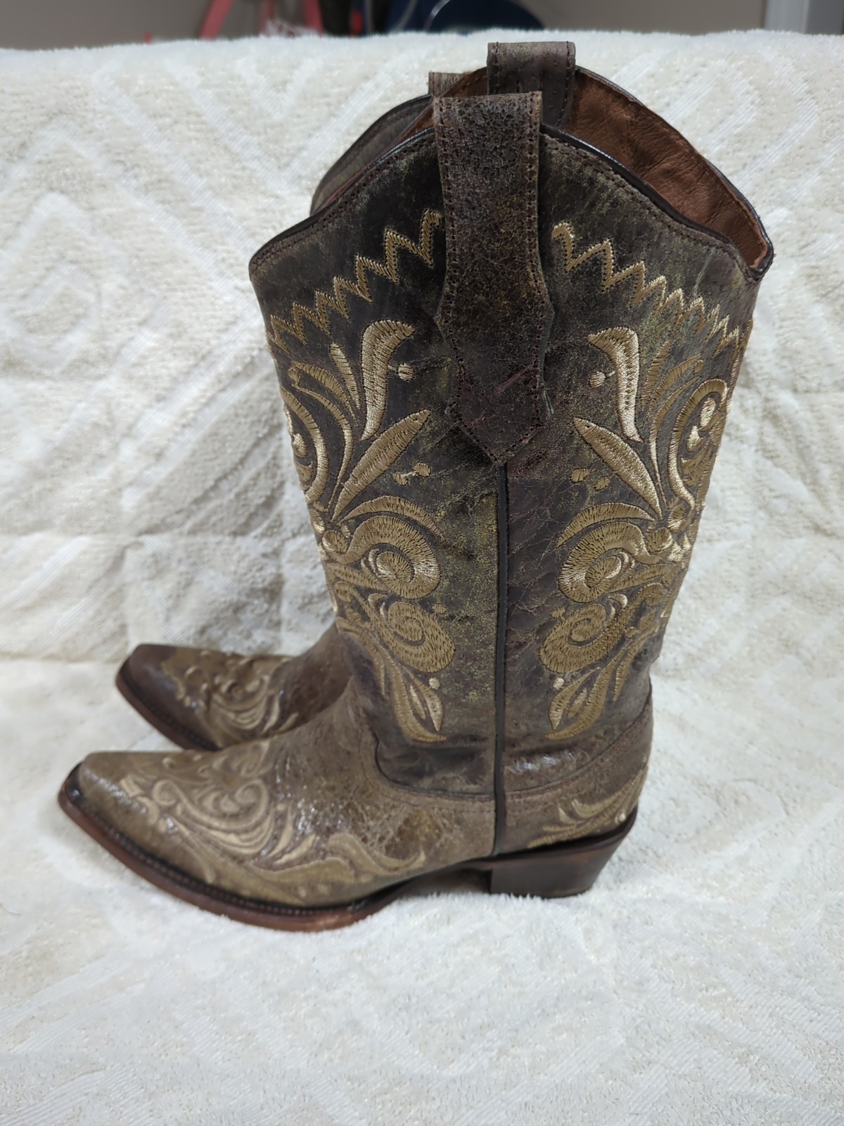 Circle G Corral Western Cowboy Boots Women’s 9 Distressed Brown Black Leather