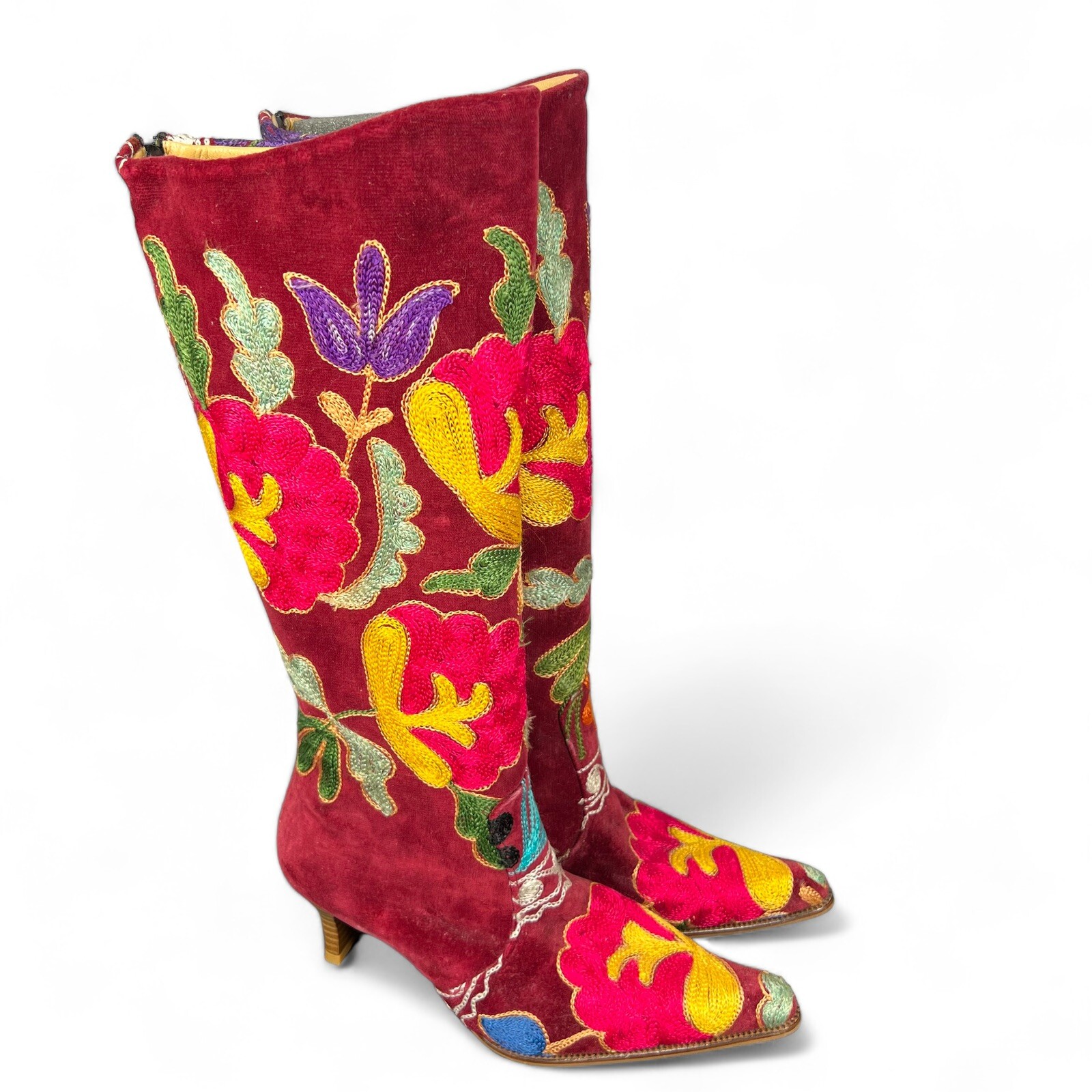 Embroidered Velvet Floral Multicolored Tall Boots 17” Women’s 7.5 – NEW