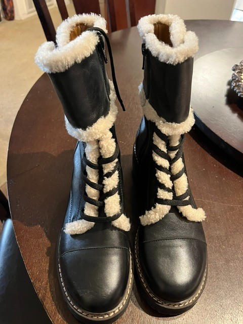 NWOT BLACK See by Chloe Women Shearling Trim Combat Boots (US SIZE 8) MSRP $695