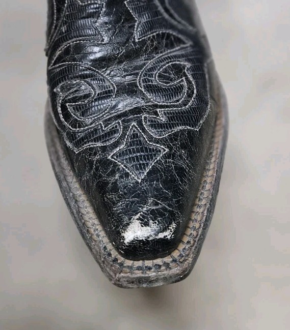 Women’s J.B. Dillon western Boots Size 8 1/2 B Goat Leather JBW2200 distressed