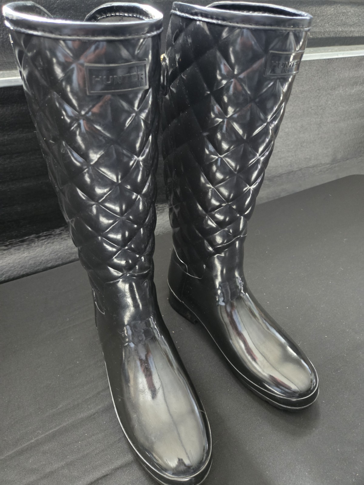 Hunter Original Tall Gloss Women’s Rain Boots – Black, 7 US