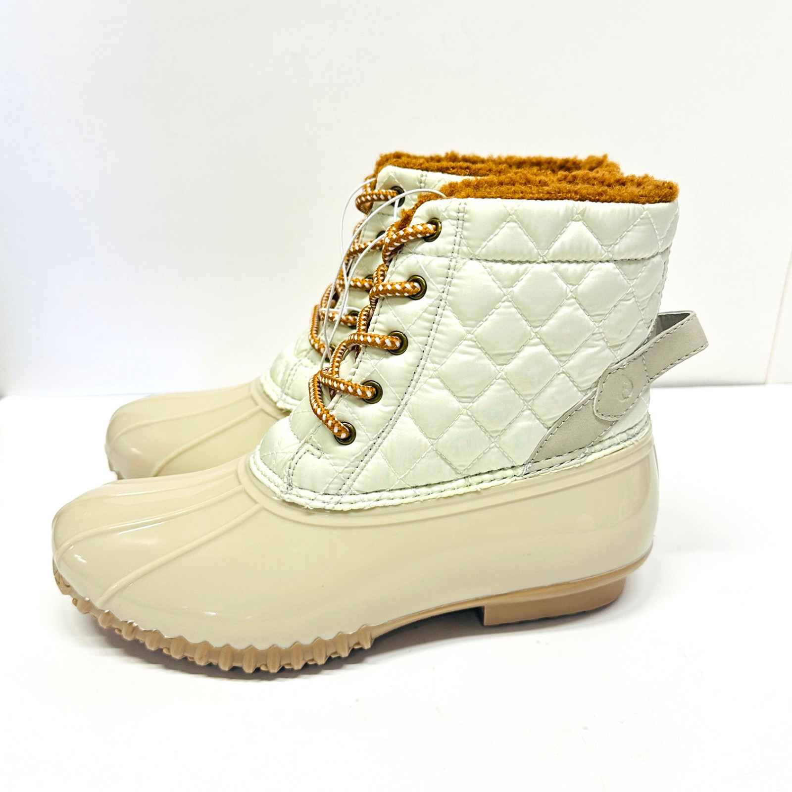 Sporto “Andie” Women’s 8 Insulated Waterproof & Repellent Duck Boot Ivory NEW