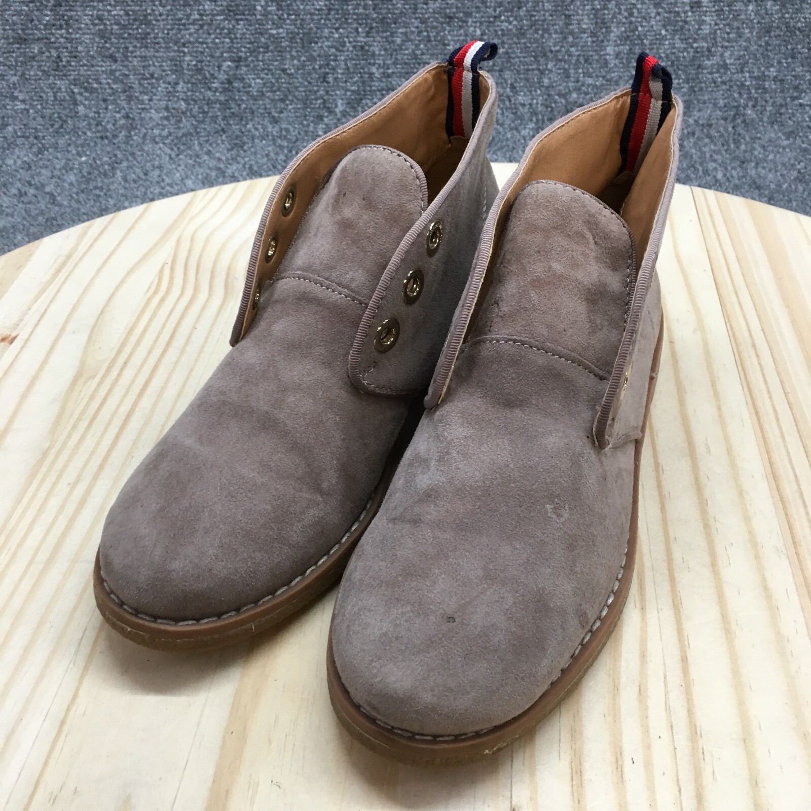 Tommy Hilfiger Boots Womens 6.5M Balbina Chukka Booties Beige Leather Almond Toe