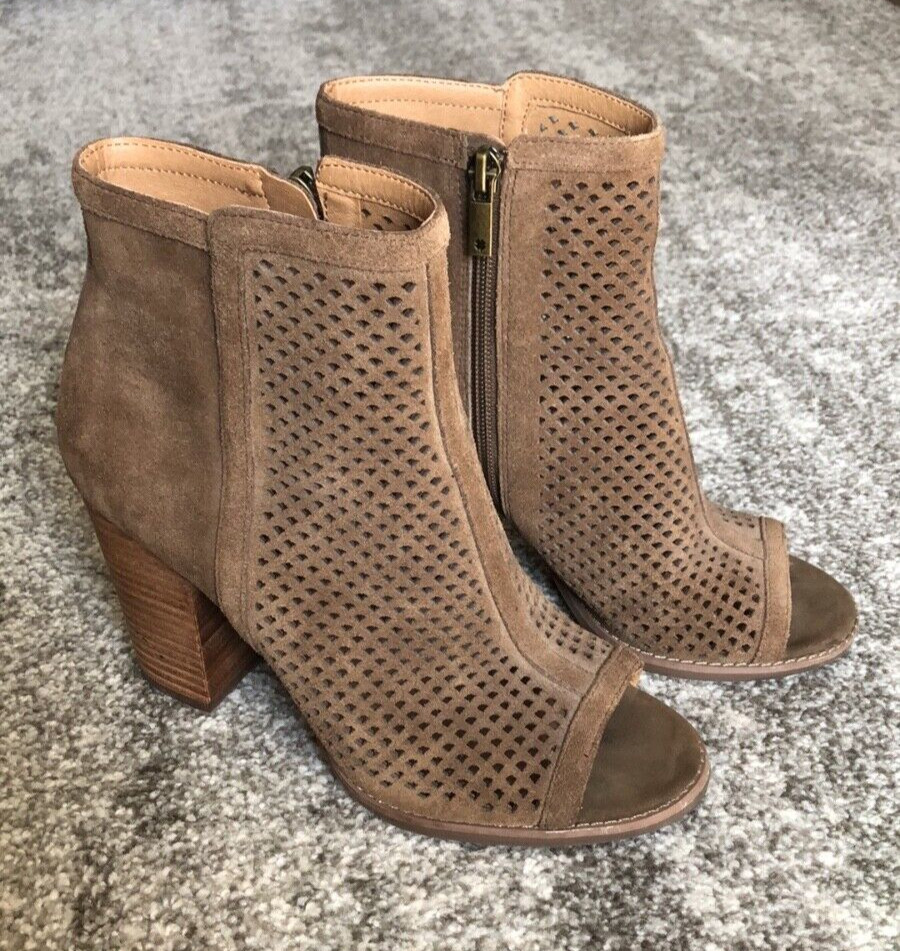 LUCKY BRAND Women’s Booties 8M 38 Suede Lakyn Boho Western Cut Out Neutral Zip