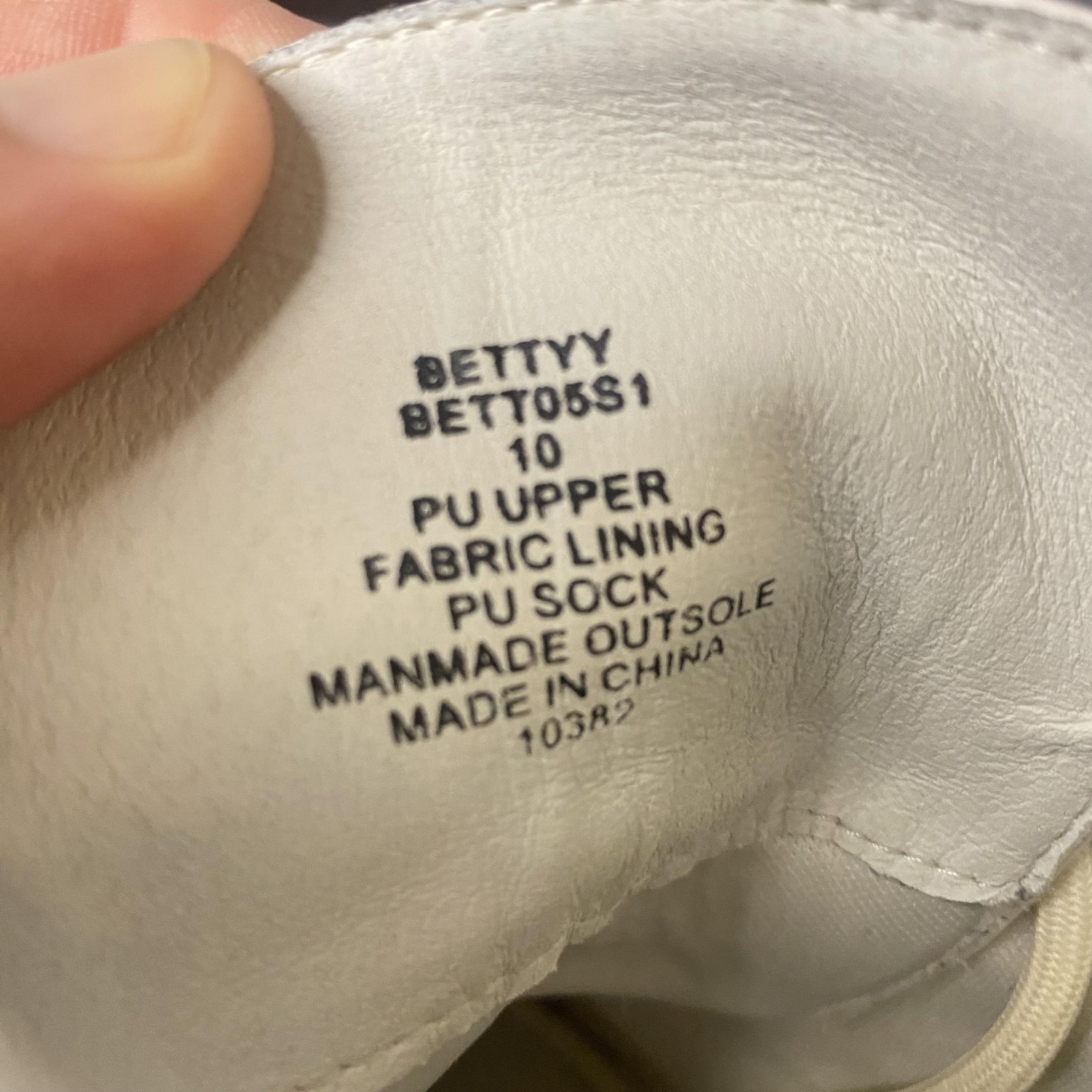 Steve Madden BETTYY Boots Womens Size 10 White Faux Leather Platform Combat