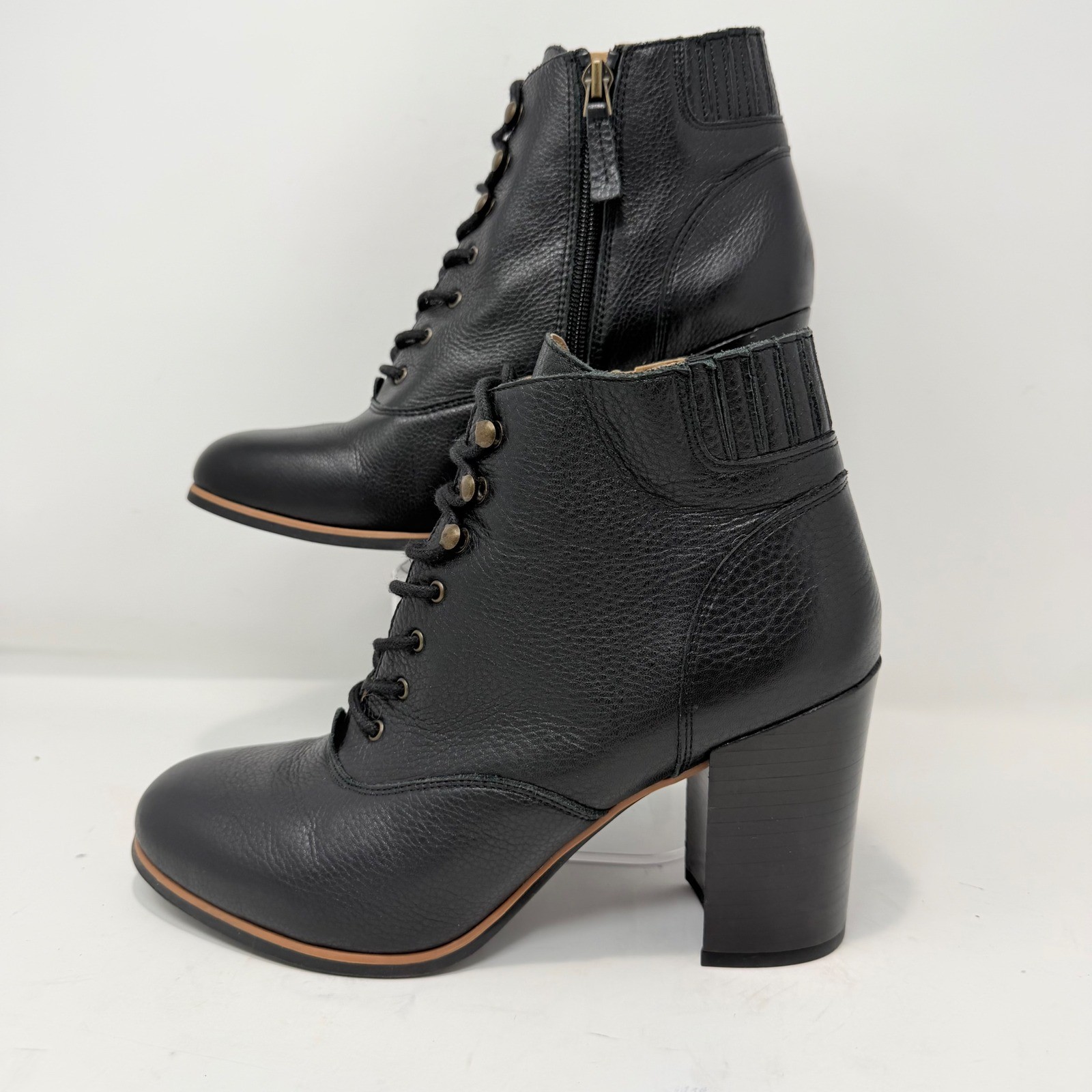 Franco Sarto Savor Black Leather Lace Up Ankle Boots Womens 9M Heel 3.5″