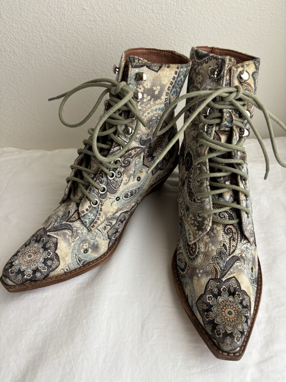 Jeffrey Campbell Elmcroft Velvet Paisley Ankle Boots Handmade Sole Size 8M