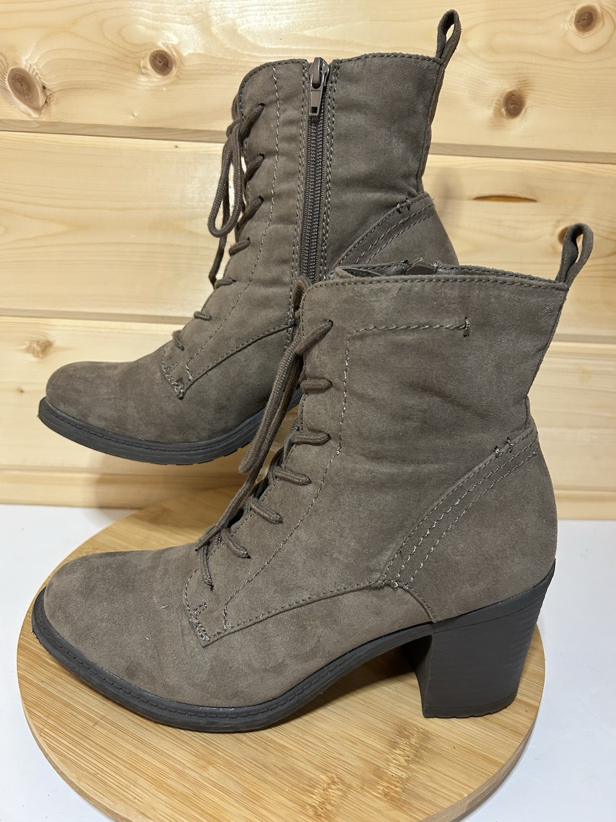 True Craft Women’s Leana 6″ Side Zipper Ankle Boot Brown Size 9.5M