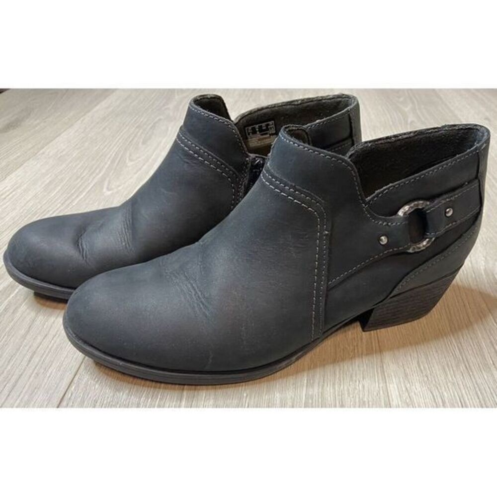 Clarks Boots Womens 9 Black Charlten Grace Ankle Harness Zip Booties