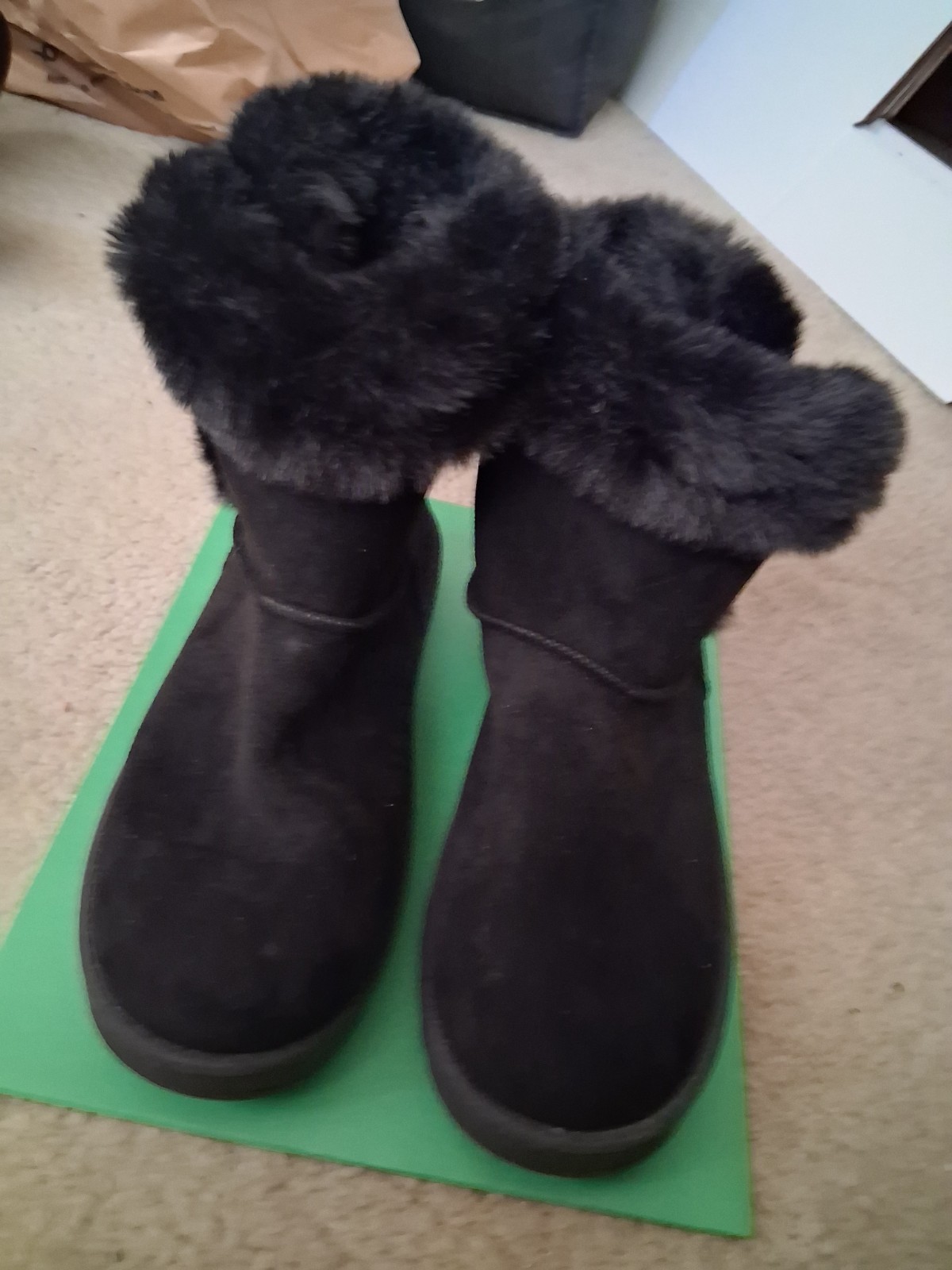 Kohl’s Paulina black So faux leather slip on boots