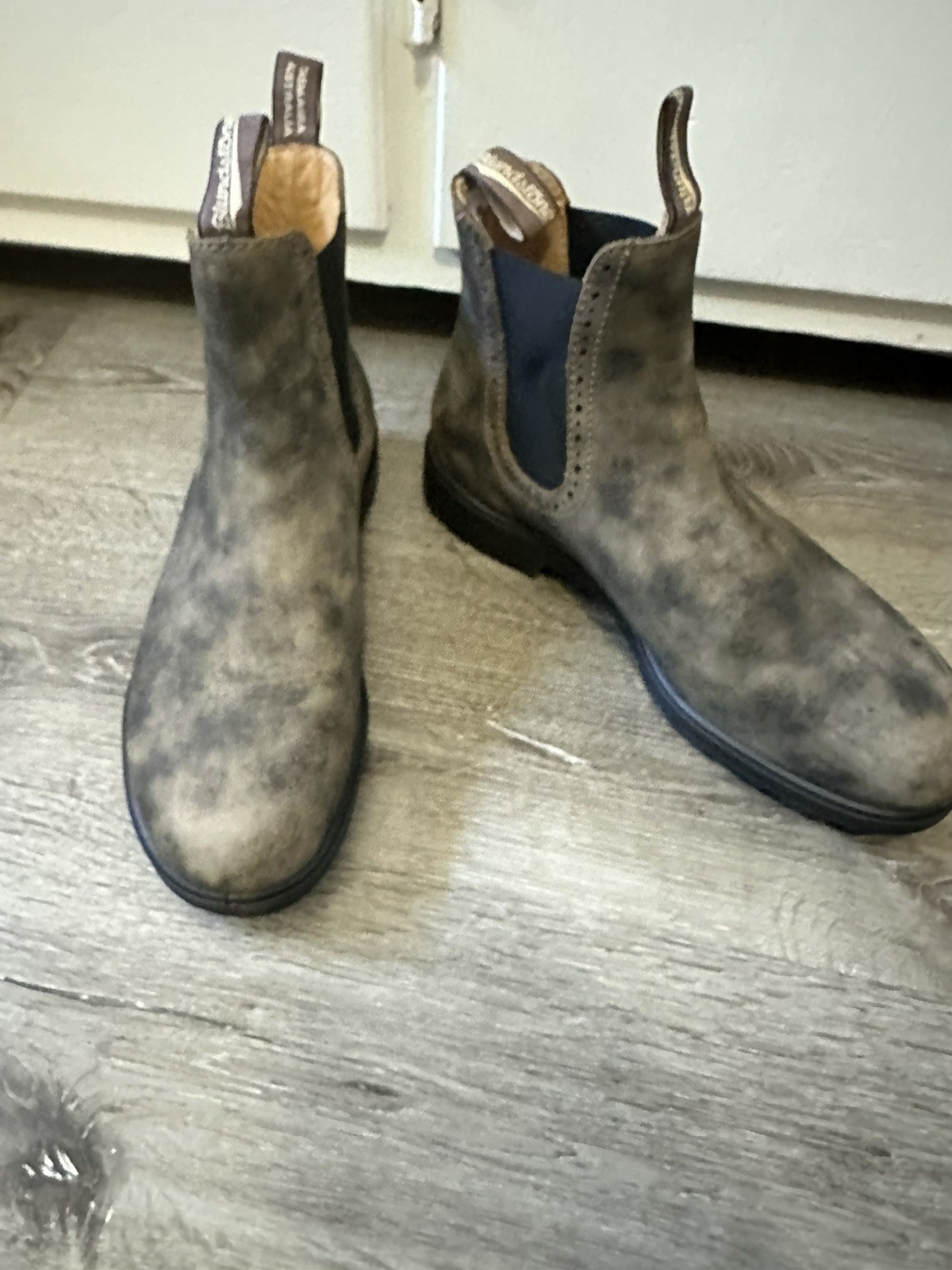 Blundstone Women’s Rustic Brown 1351 Leather Chelsea Boots Size 11