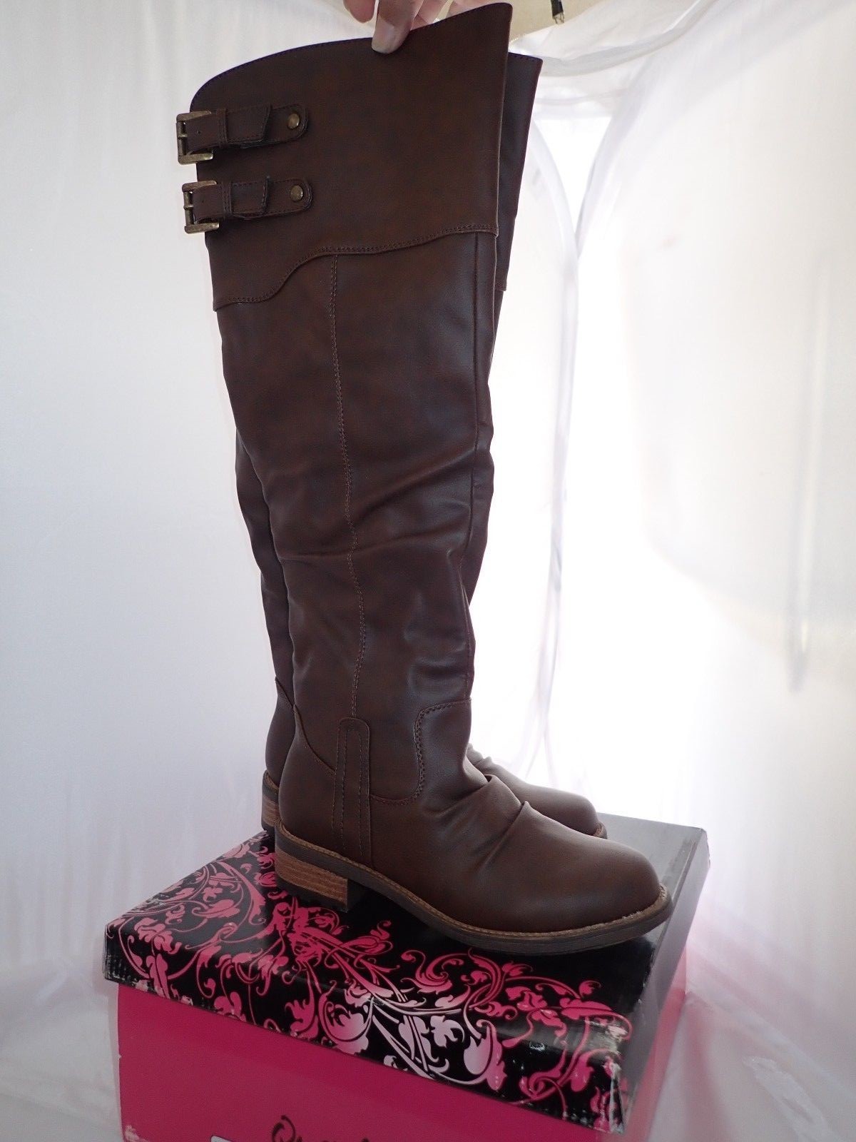 QUPID RELAX-01X Women’s Basic Casual Knee High Buckle Riding Boots Brown