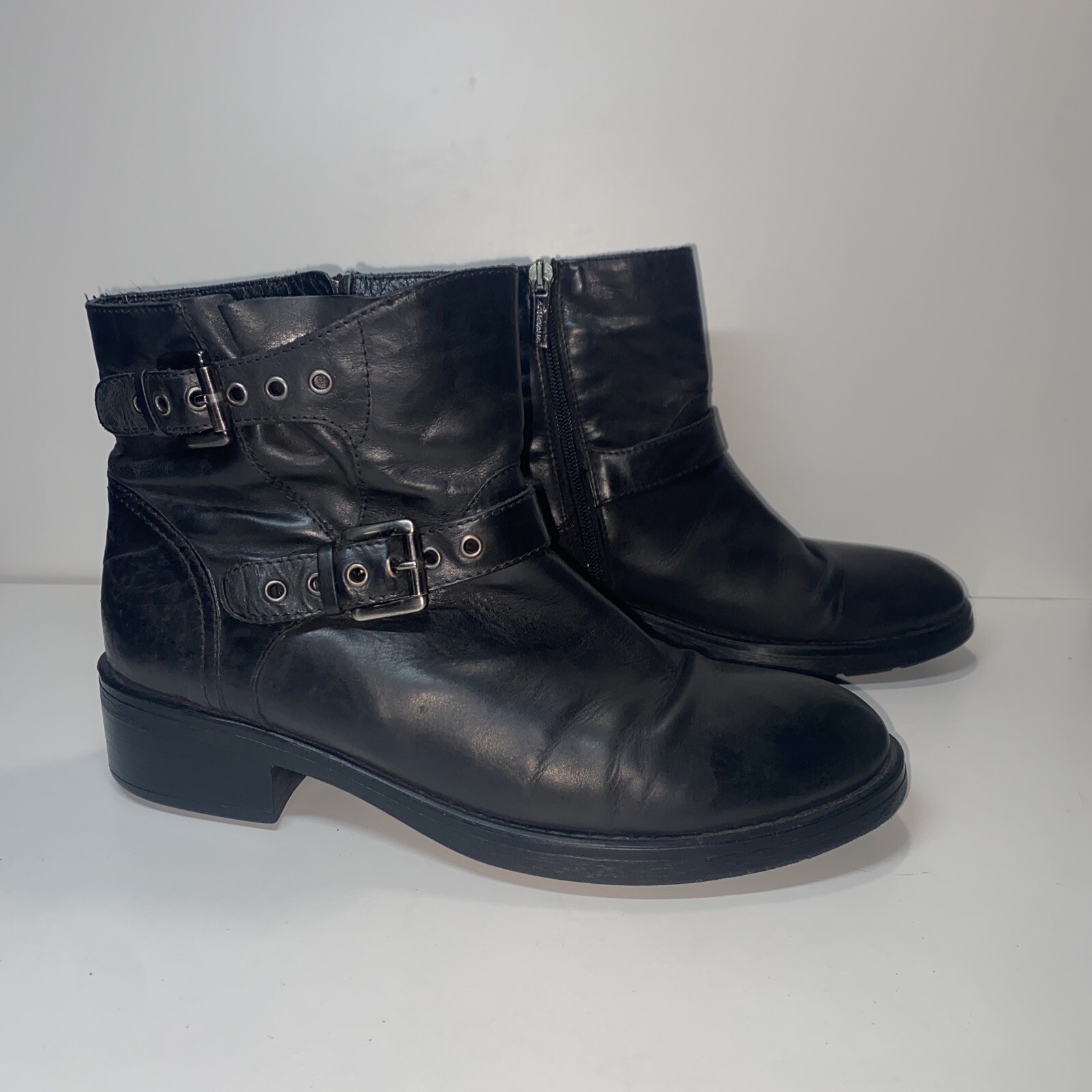 Aquatalia Womens Moto Boots Sz 9.5 Black Combat Lug Sole Chunky Buckle Lined