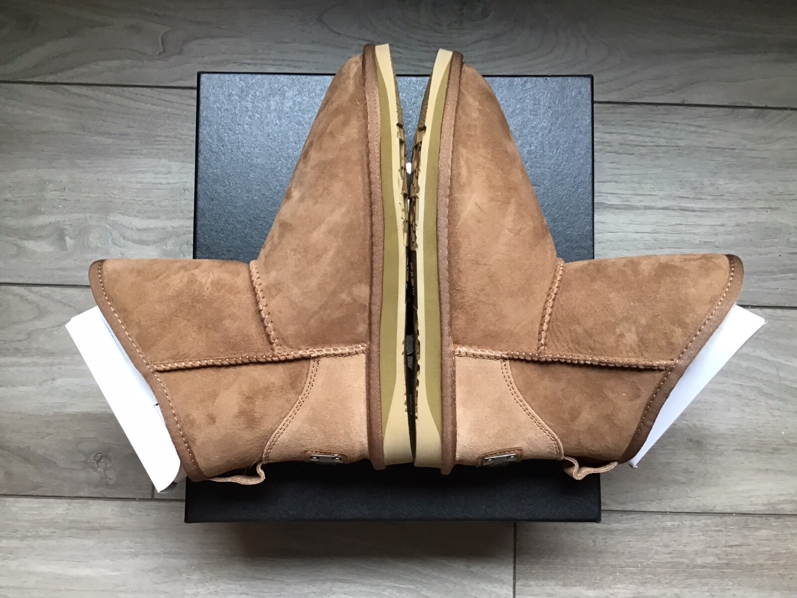 Australia Luxe Collective Sheepskin Suede Sheep Fur Cosy XTRA Short Boots, US 7
