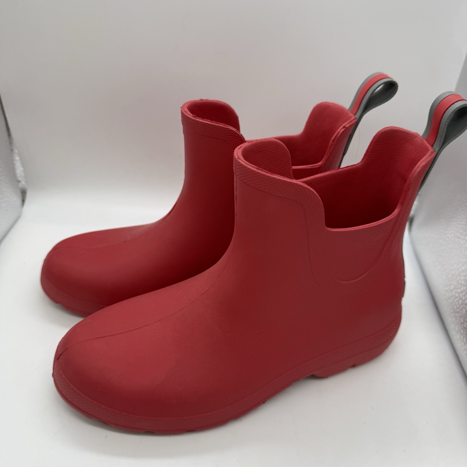 Totes Red Chelsea Ankle Rain Boots Women’s Waterproof Slip On size 7