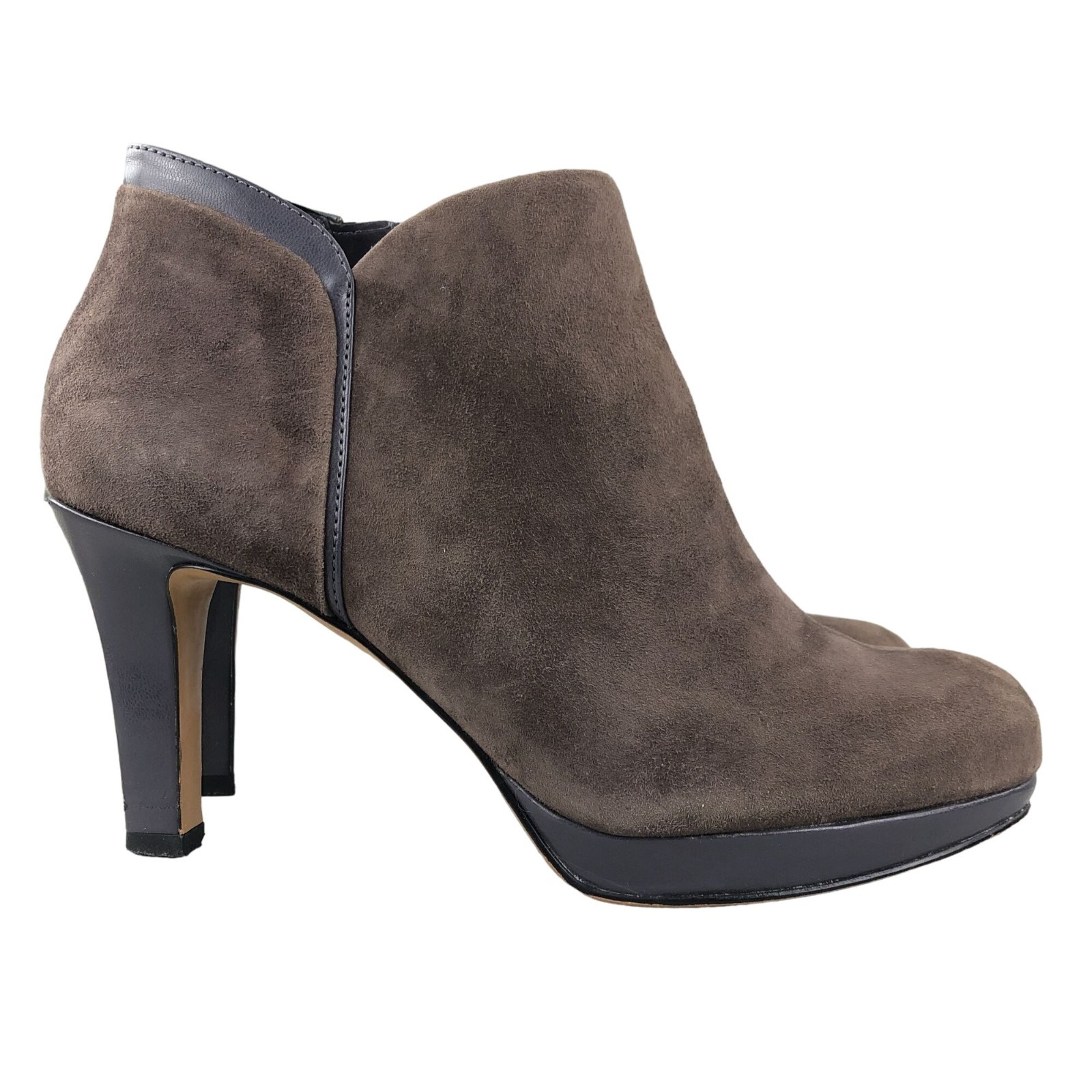 Clarks Womens Size 9M Ambyr Gem Brown Closed Toe Platform Side Zip Ankle Booties