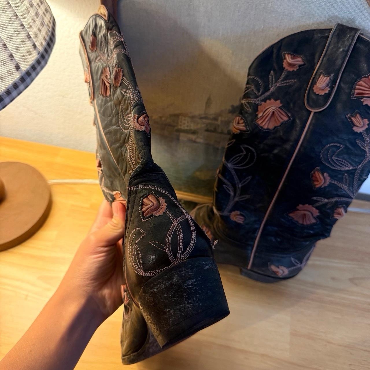 Rare Vintage Old Gringo Pink Blossom Floral Inlay Cowboy Boots – Women’s US 7.5