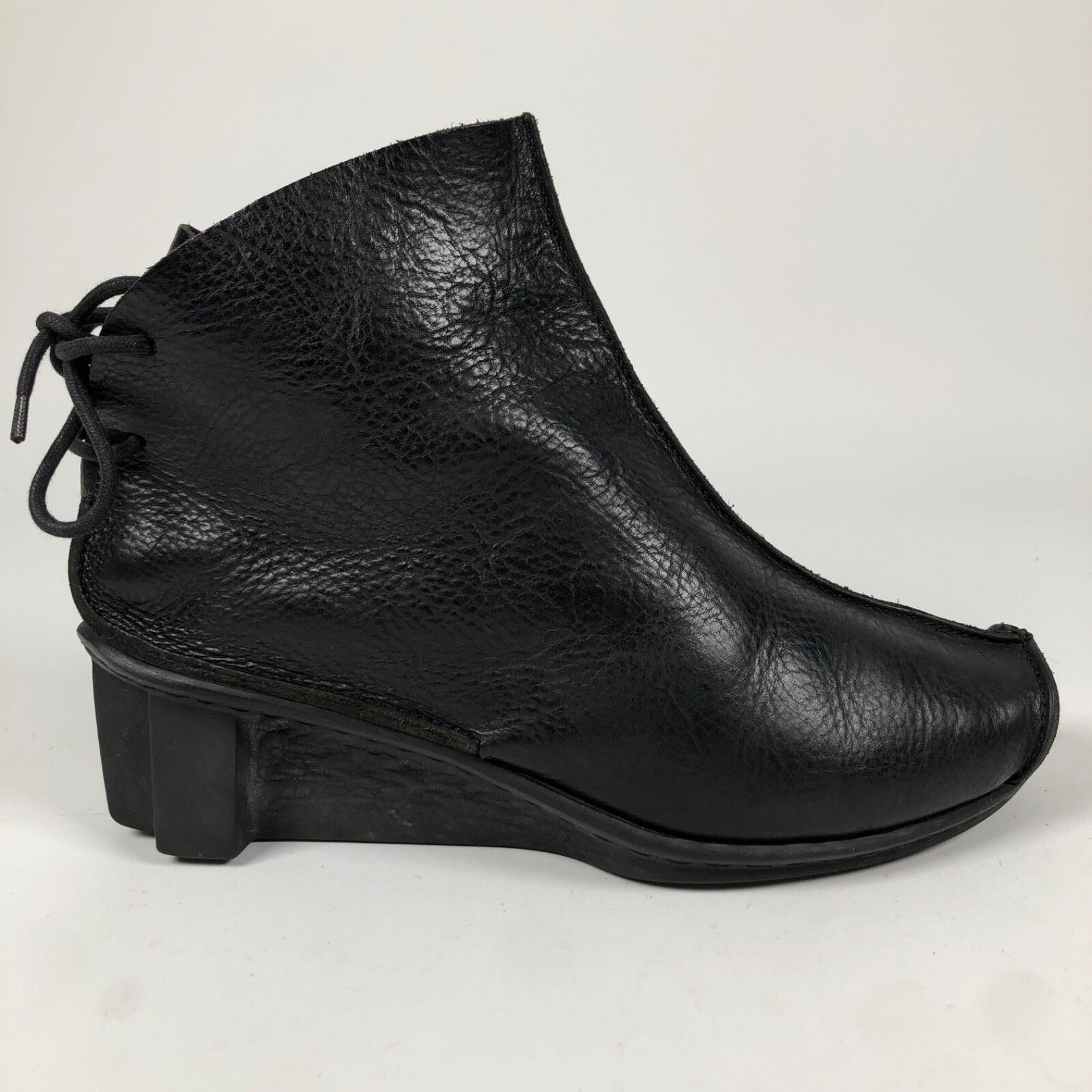 Trippen Germany Calexico 9.5 – 10 US / 40 Black Leather T Wedge Heel Ankle Boots