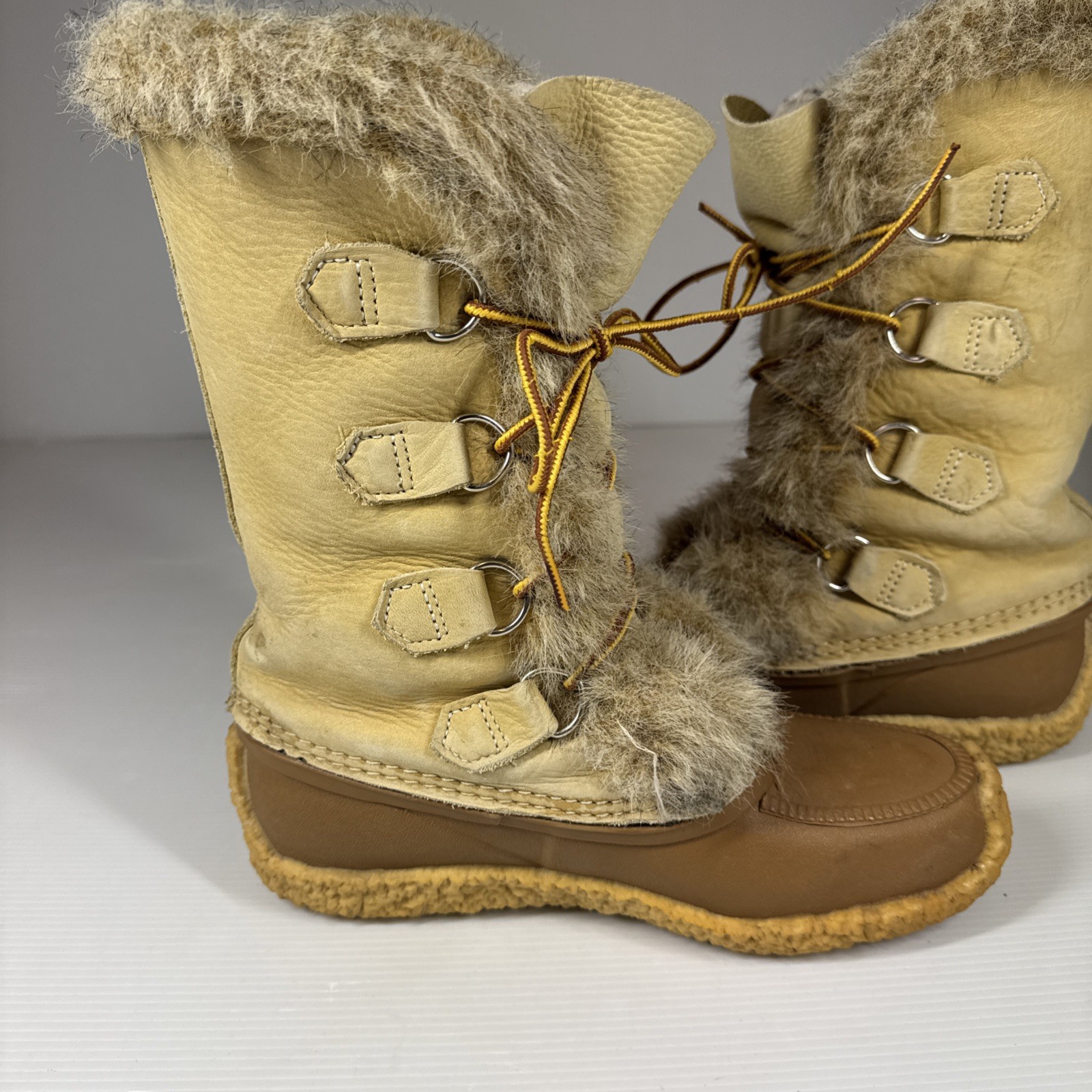 Sorel Nanook Winter Boots Womens 6 Tan Rubber Leather Upper Lined Plush Warm