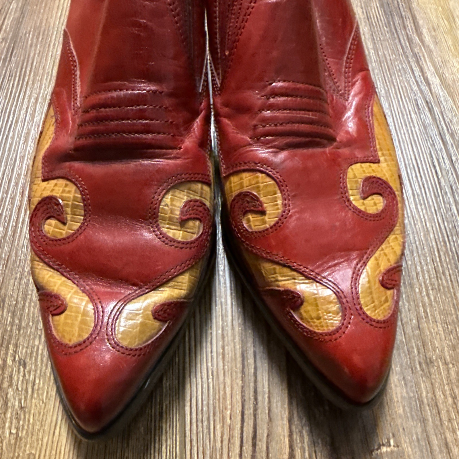 Nine West Aviva Leather Western Ankle Boots Red Yellow Pointed Toe Heels 6 1/2 M
