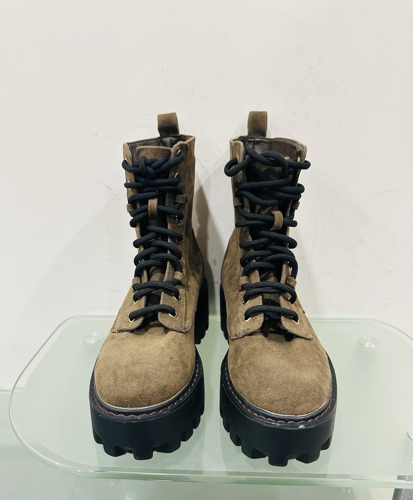 NWOT Just Fab Eletra Cubb Khaki Lace Up Combat Women’s Boot Faux Suede Size 5,5