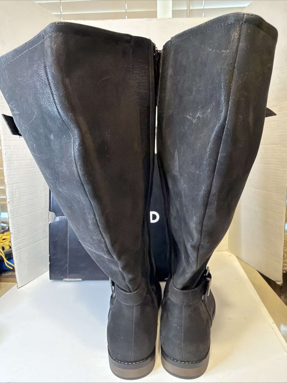 TORRID Dual Buckle Knee-High Boot Sz 11 Extended Wide Calf Zippered Sides