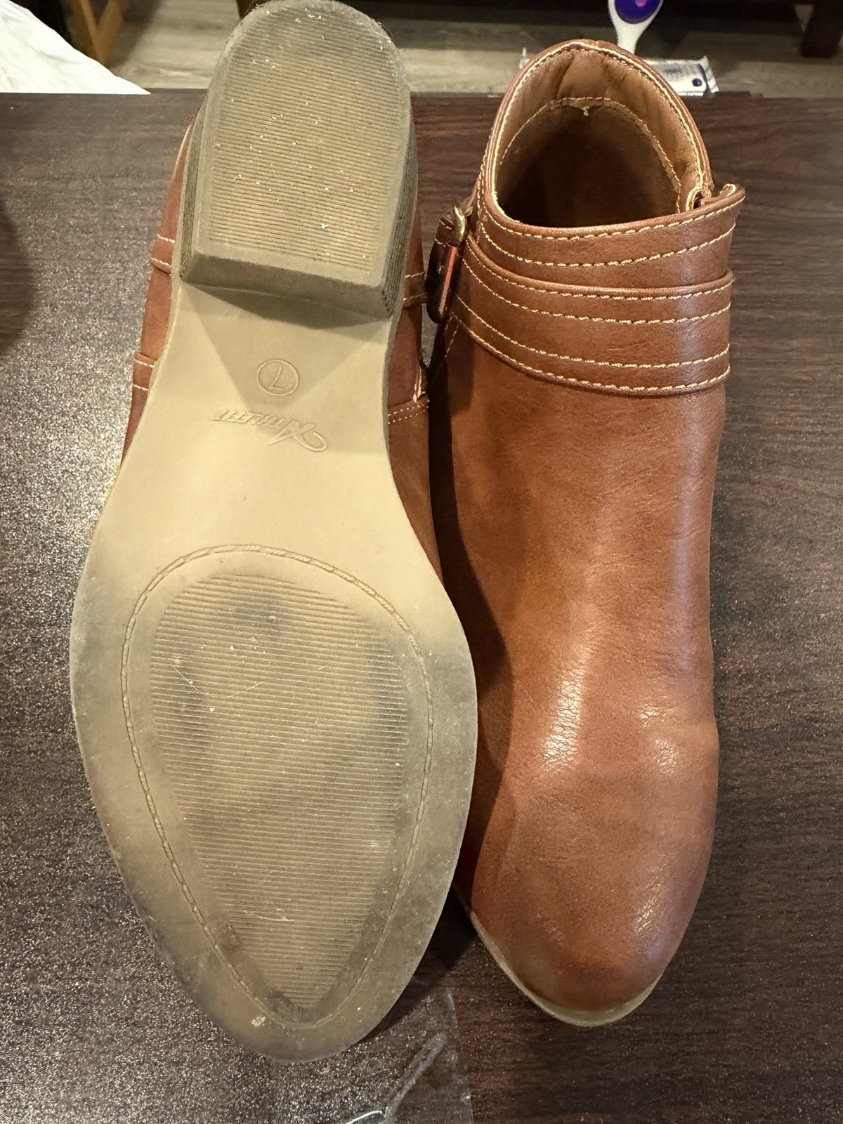 Athlefit Women’s Ankle Boots Side Zipper Worn 1 Time. Very Comfortable Size 7 M