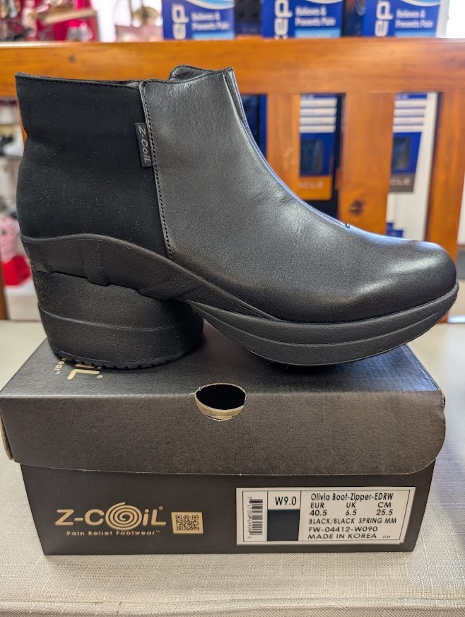 Z-COIL PAIN RELIEF FOOTWEAR-OLIVIA ANKLE BOOT WITH SIDE ZIP-BLACK-WOMEN’S 9