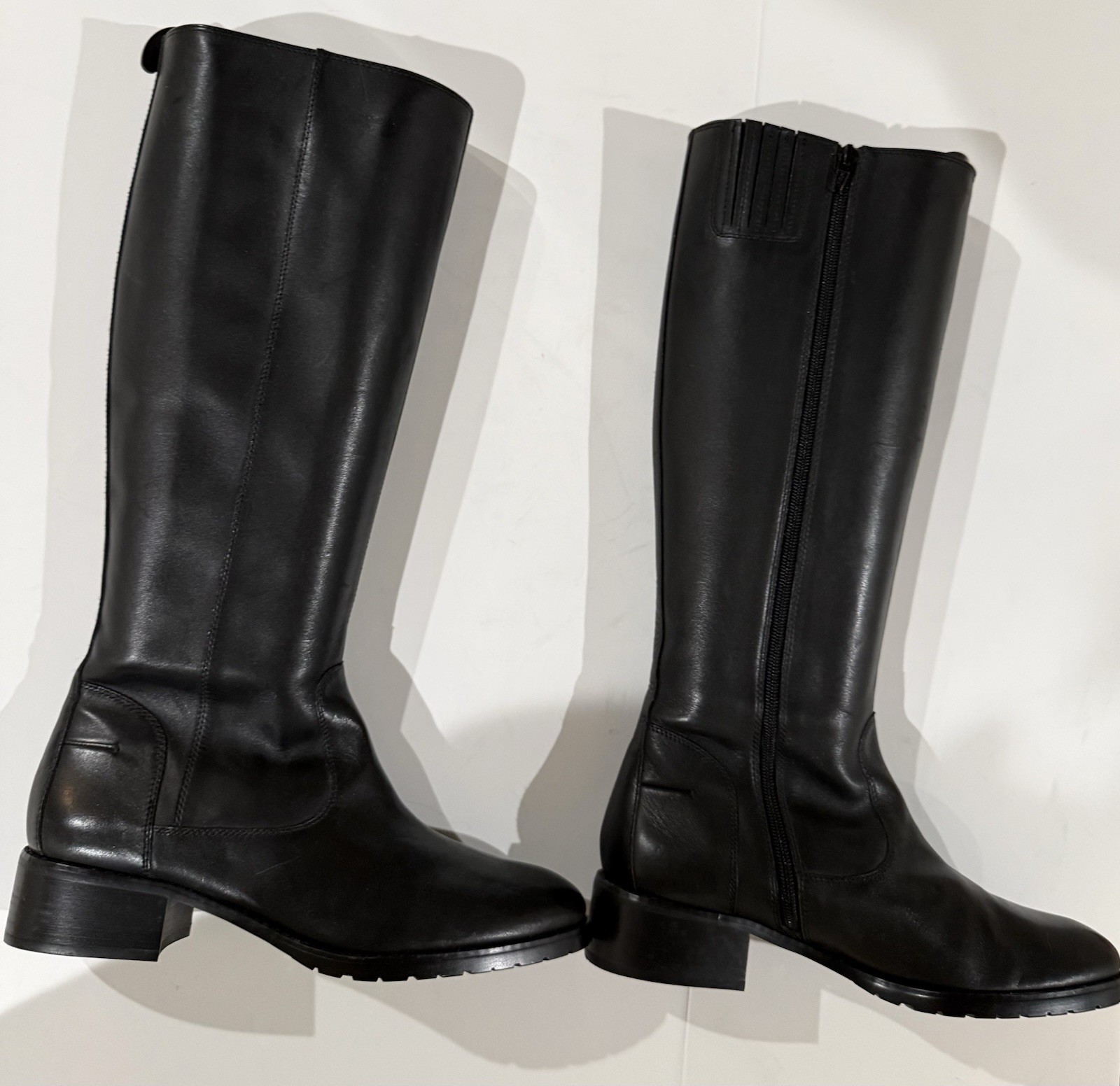 donald j pliner boots size 9.5M womens