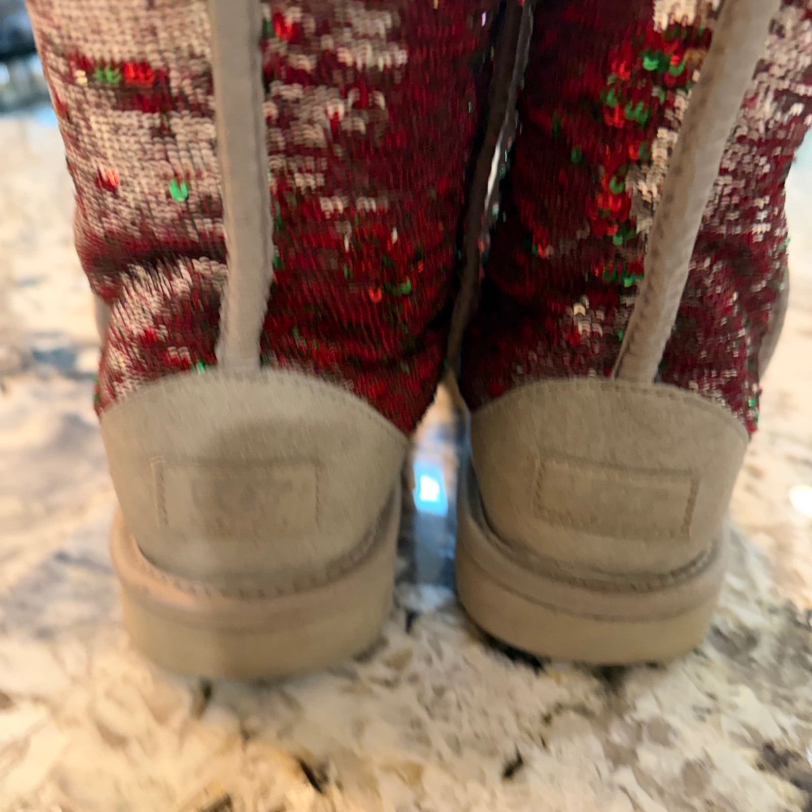 UGG Australia Classic Short Sparkle Red Green Sequin Boots 1002766 Womens 8