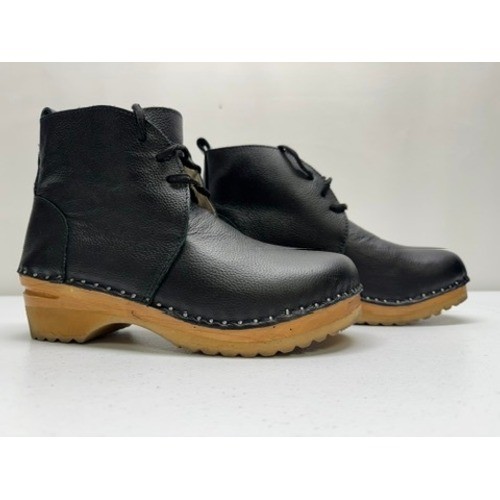 Troentorp Morris Pebbled Black Clog Boots Women 41 Black Leather Lace Up Ankle