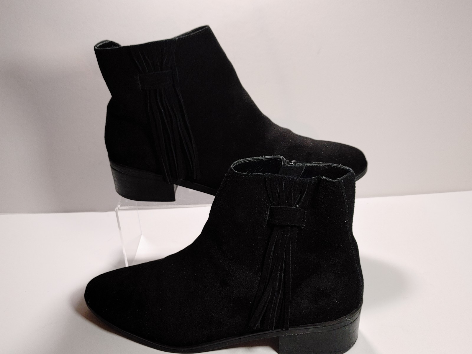 Bella Vita Womens Size 9 M Black Suede Bohochic Leather Ankle Tasseled Boots