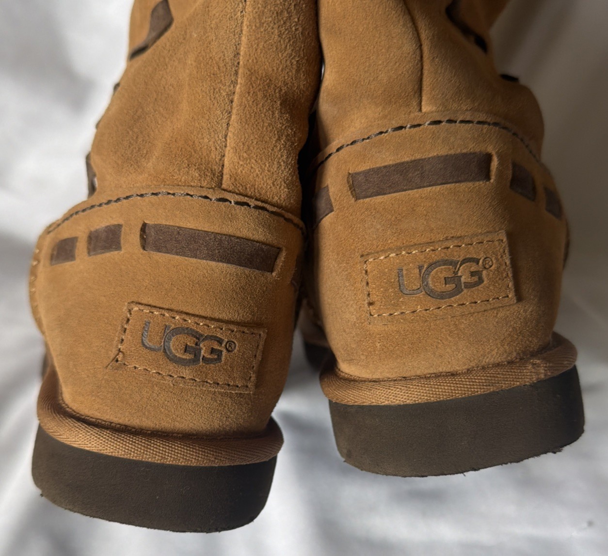 UGG ROSANA Chestnut Suede Tall Toscana Cuff Women’s Size 9. Boots. 1008044.