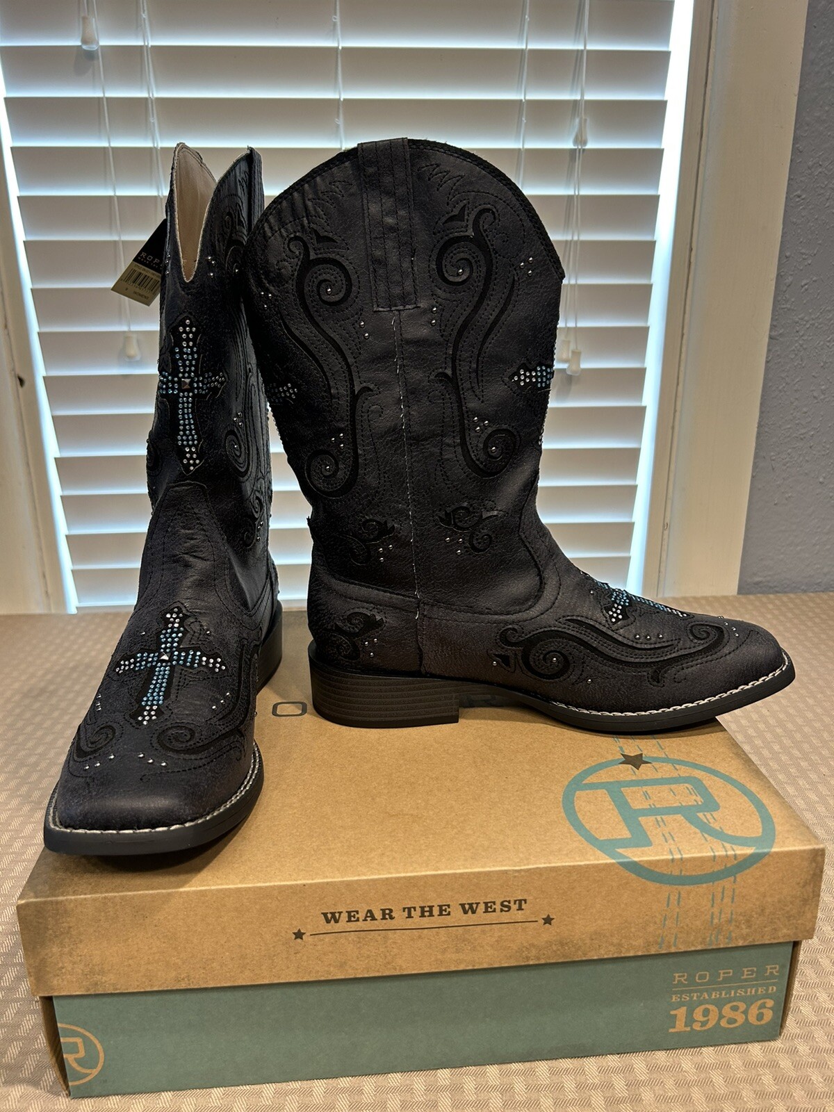 Roper Boots Ladies Black Faux Leather Blue Crystal Cross Faith Cowgirl NIB