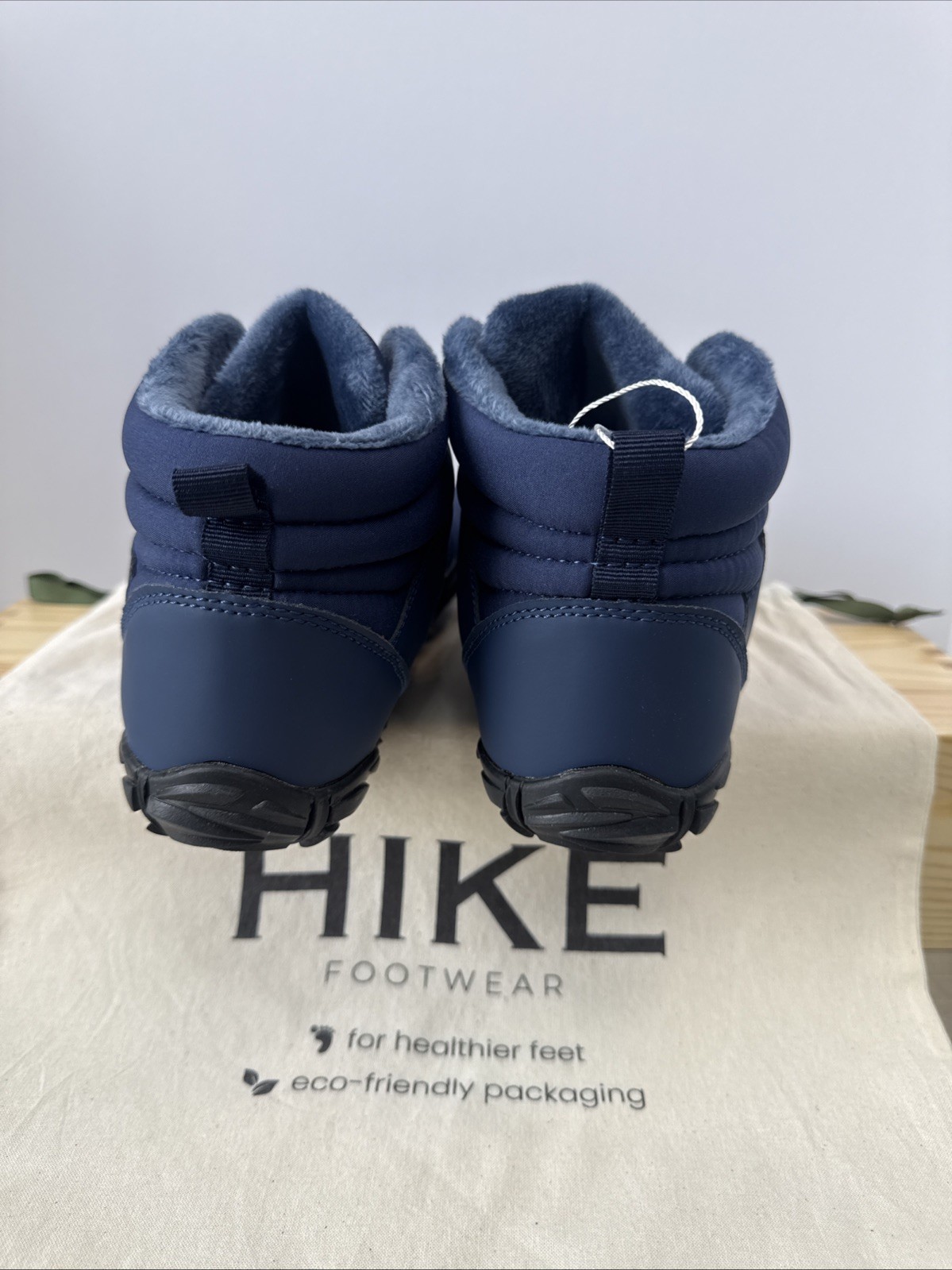 NWT Hike Footwear Kasdava Pro Water-resistant Winter Barefoot EU39 W8-8.5 M6-6.5