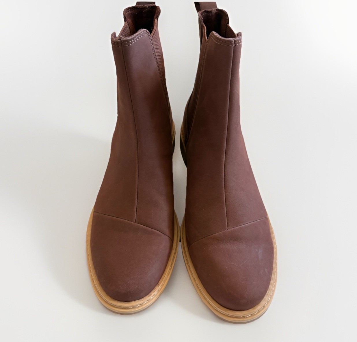 Toms Women’s Charlie Chelsea Leather Bootie Brown Ankle Boots Size 8.5 NWOB