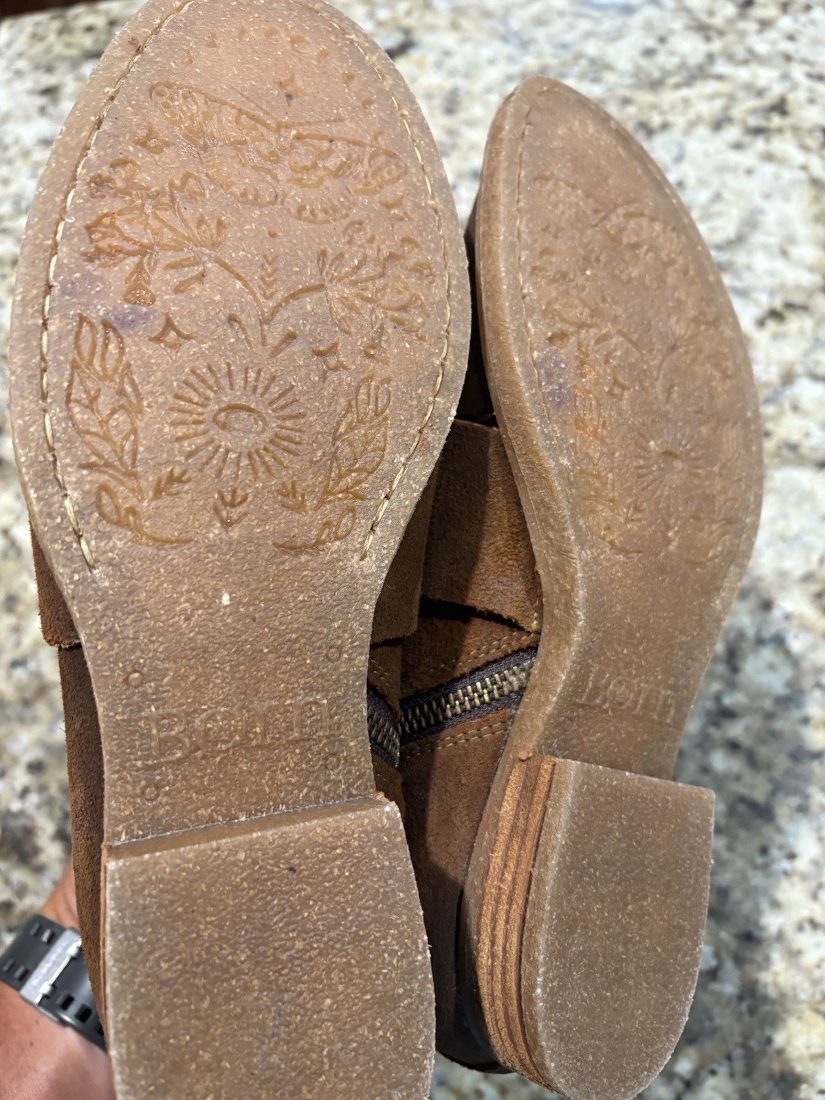 Børn Moraga ankle boots, New featuring distressed brown suede Women 8.5