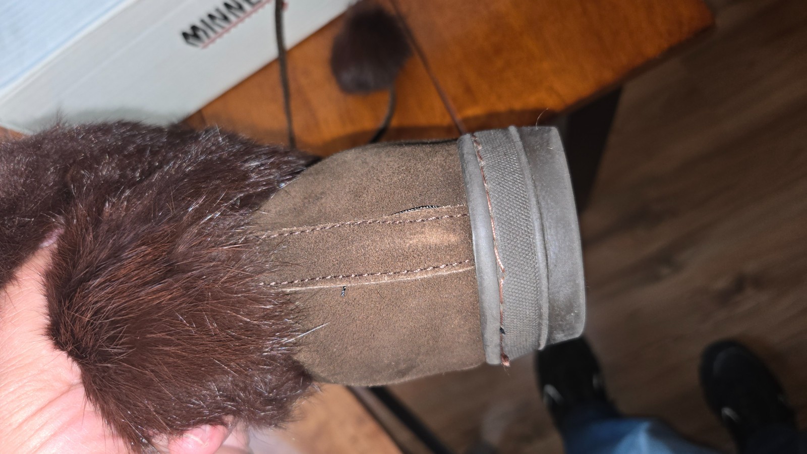 MINNETONKA Suede Leather & Real Rabbit Fur Boots Women’s Size 8 Chocolate