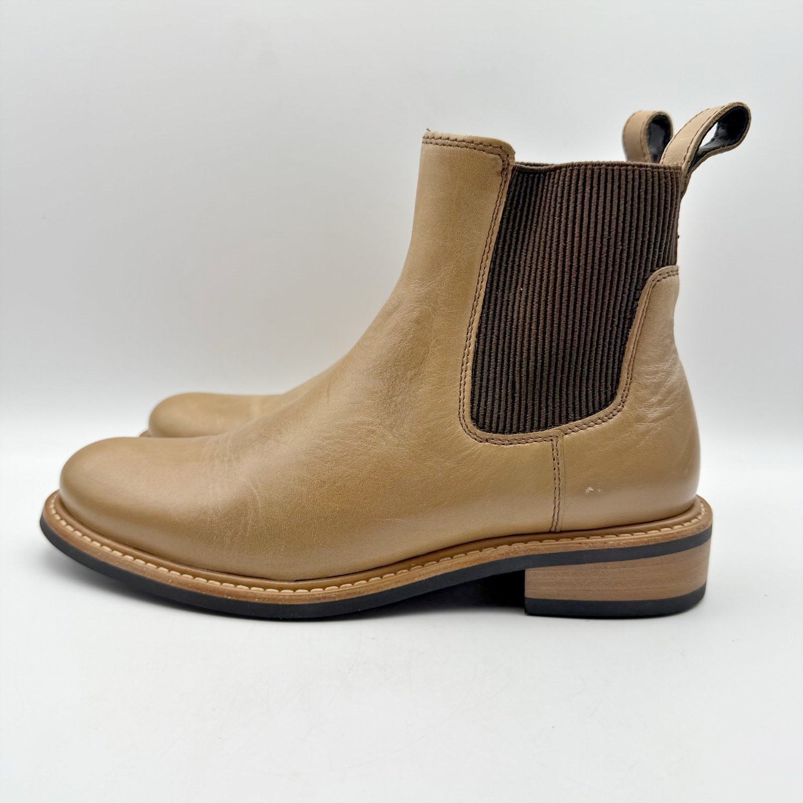 Nisolo Womens Carmen Chelsea Boots US 7.5M Tan Leather Waterproof NWOB