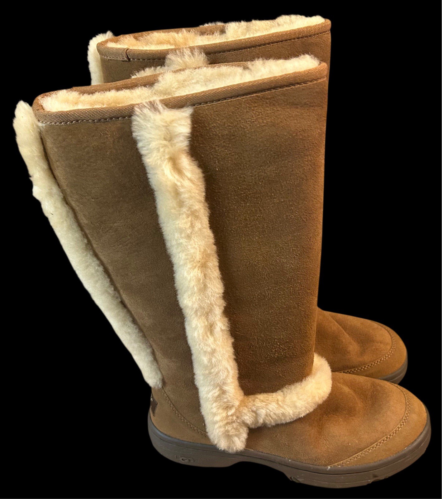 UGG Australia Sunburst Tall Boots Chestnut Sheepskin Women’s Size 8W NIB