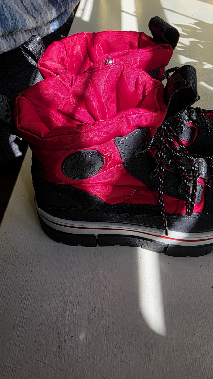 Pajar Red Black Snow Boots Unisex Kids EU 37 Winter Lace Up Rubber Sole