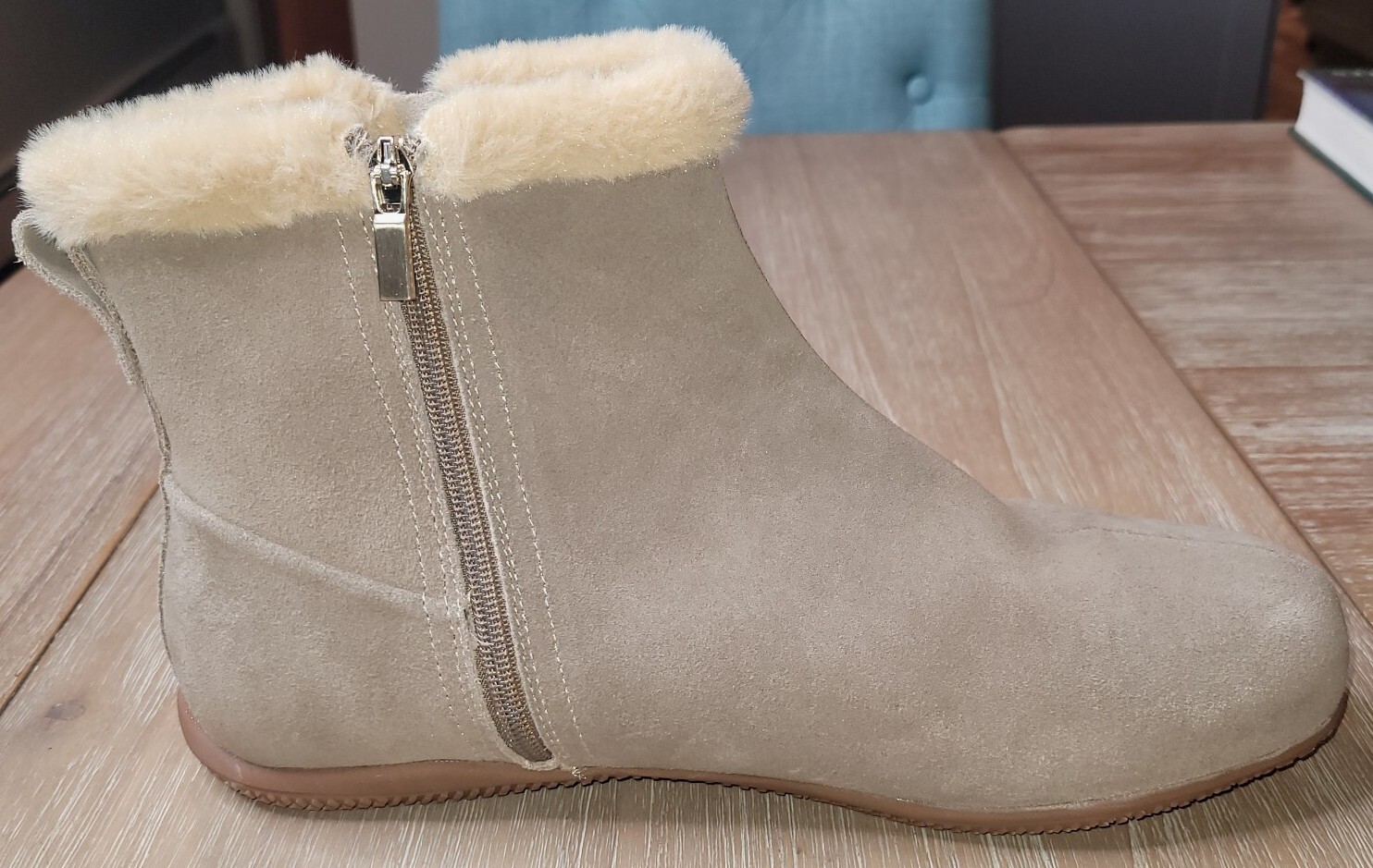 Softwalk Women’s Helena Zip Boot Stone size 12 NEW