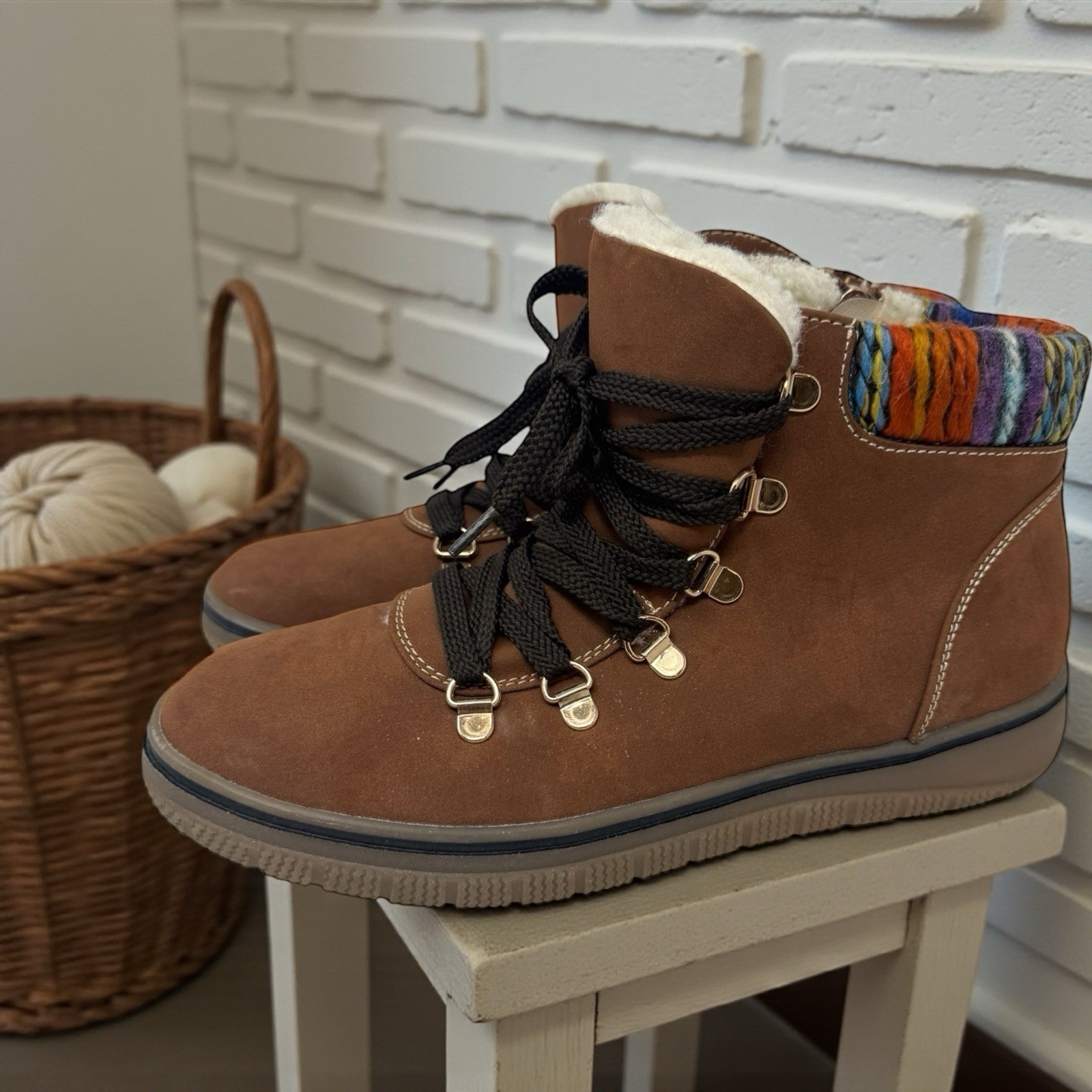 Bjorndal Brown Suede Y2k Fur Lined Lace Up Hiking Cottagecore Grunge Sz8