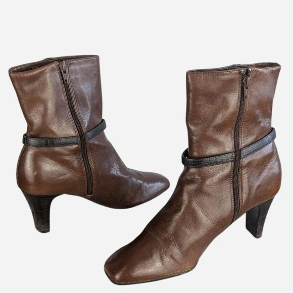 Vintage 90s Liz Claiborne Cecil Horsebit Harness Heel Ankle Boot Brown 6.5