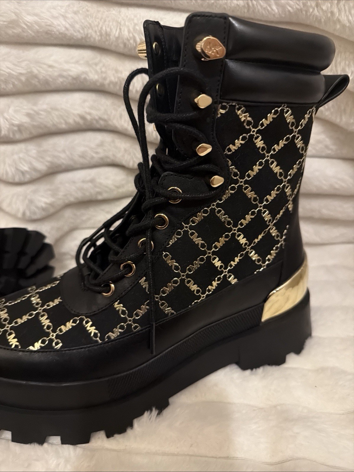 Michael Kors Rowan boot is both practical and stylish.