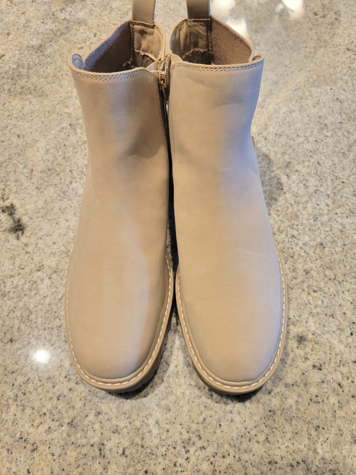 Time And True Womens Beige Boots Size 11 Brand New Never Worn Beautiful Boots