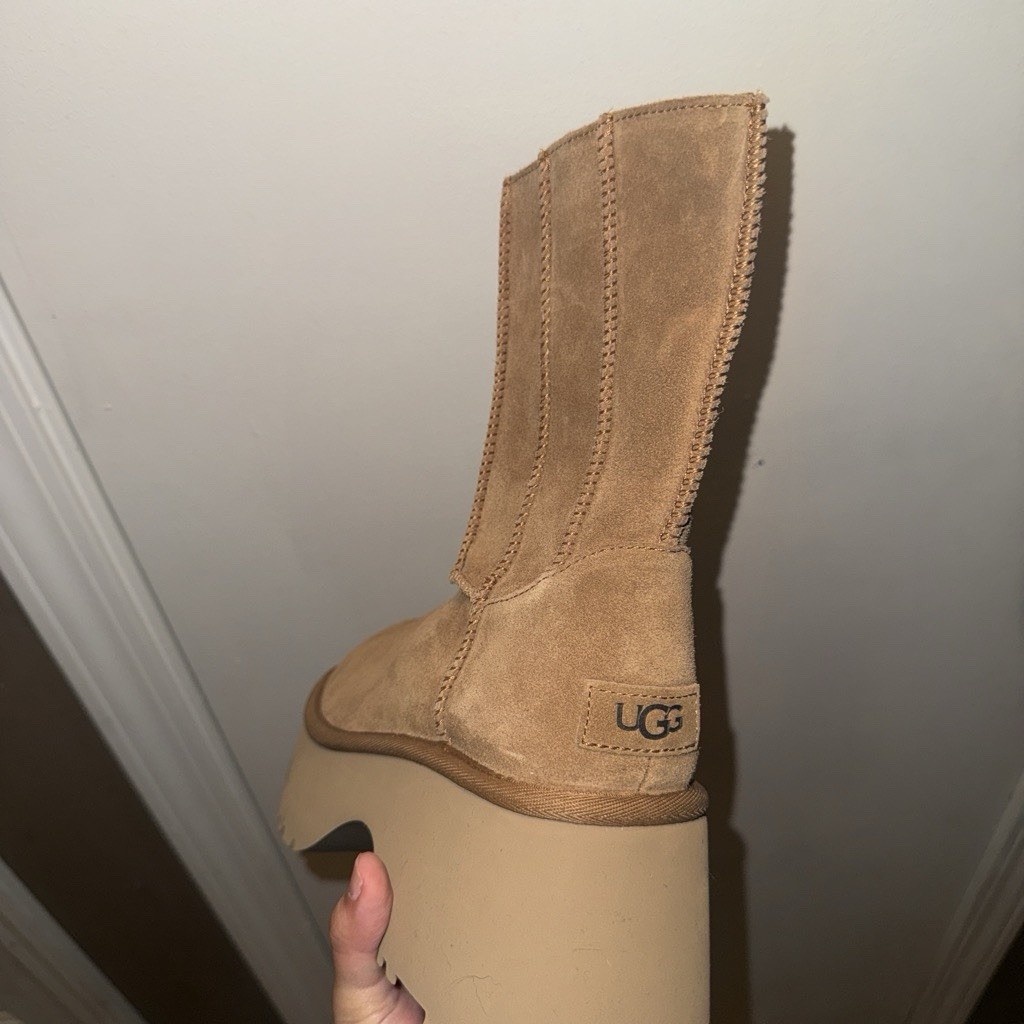 UGG Women’s Brown Suede Platform Mid-Calf Boots Round Toe Zip Size 8