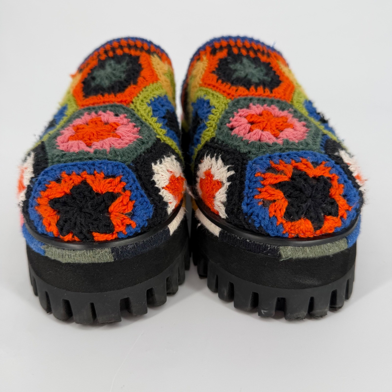 FARM RIO BLACK COLORFUL CROCHET PLATFORM MULES SIZE 8 GRANNY SQUARE BOHO HIPPIE