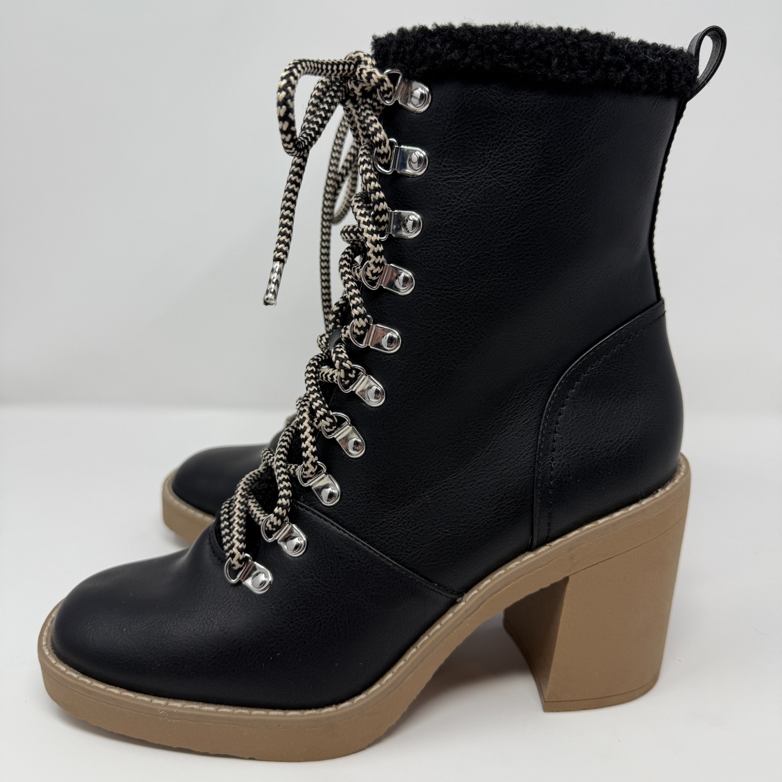Dolce Vita Carmen Faux Fur Shearling Lace Up Heeled Boots Women’s 9 Black NWOB